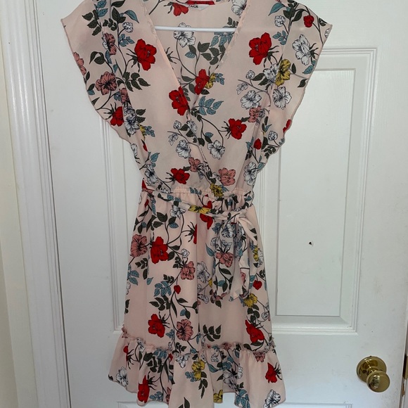 Floral wrap dress - Picture 1 of 4